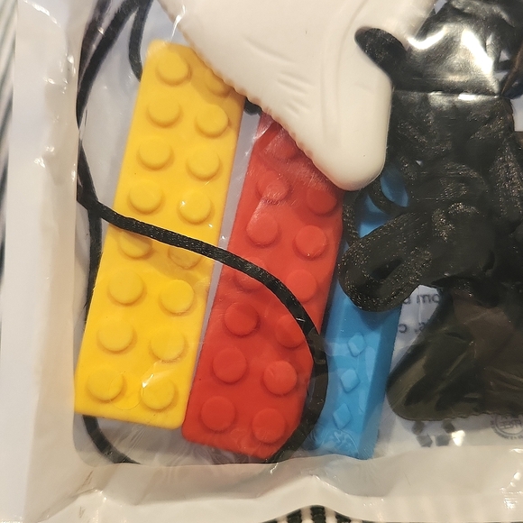 Sensory Chewing necklaces - Picture 7 of 10